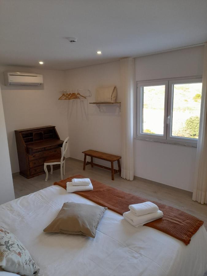 Hall 92 Quartos Com Wc Em Moradia Com Piscina A-Das-Lebres Loures Zewnętrze zdjęcie