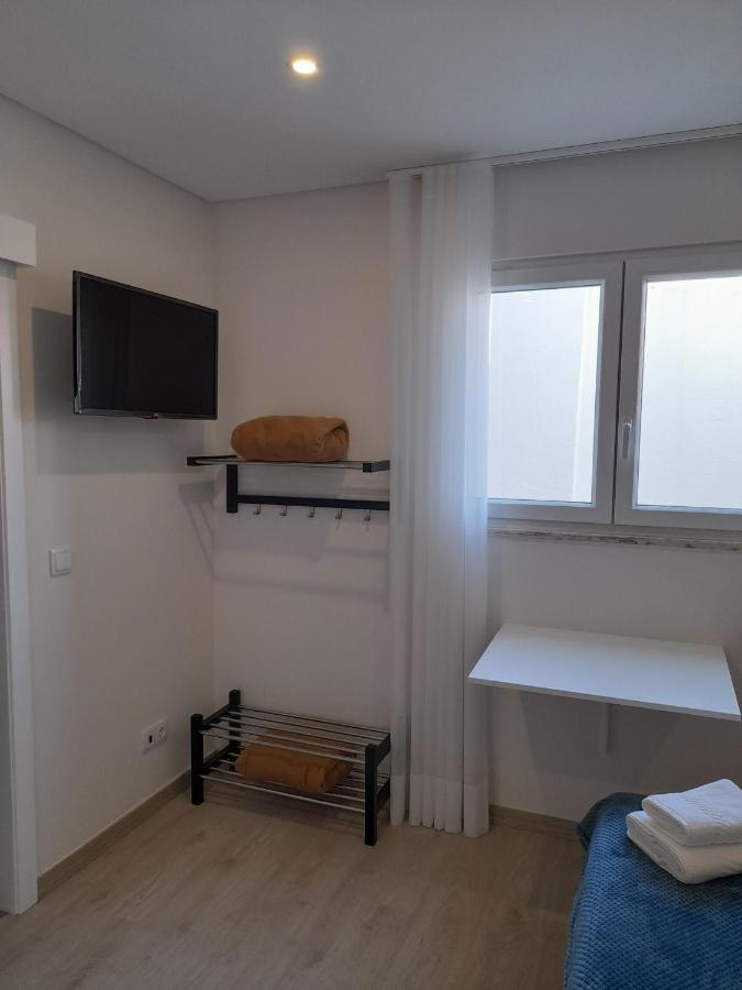 Apartament Hall 92 Quartos Com Wc Em Moradia Com Piscina A-Das-Lebres Loures Zewnętrze zdjęcie